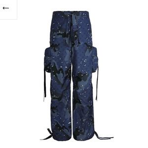 SOLD Louis Vuitton CARGO 3D POCKETS PANTS bleu dur